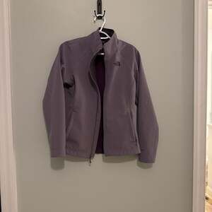 The North Face Women's Apex Bionic Soft Shell Jacket in Purple